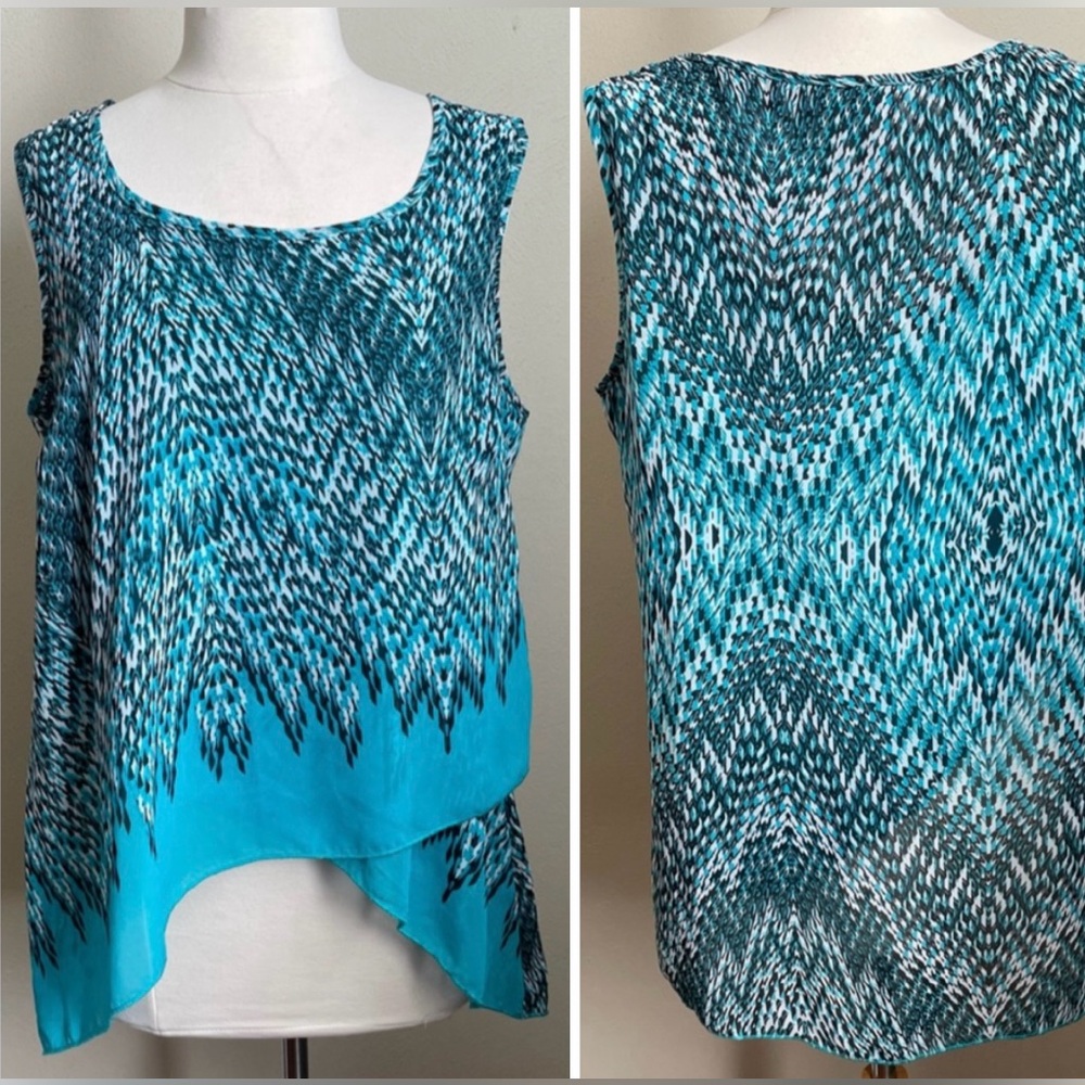 Valerie Stevens Blue Teal Abstract Asymmetrical Hem Sleeveless Blouse